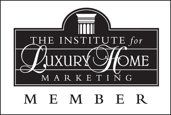 Luxury Home Marketing Specialist Lois Marris